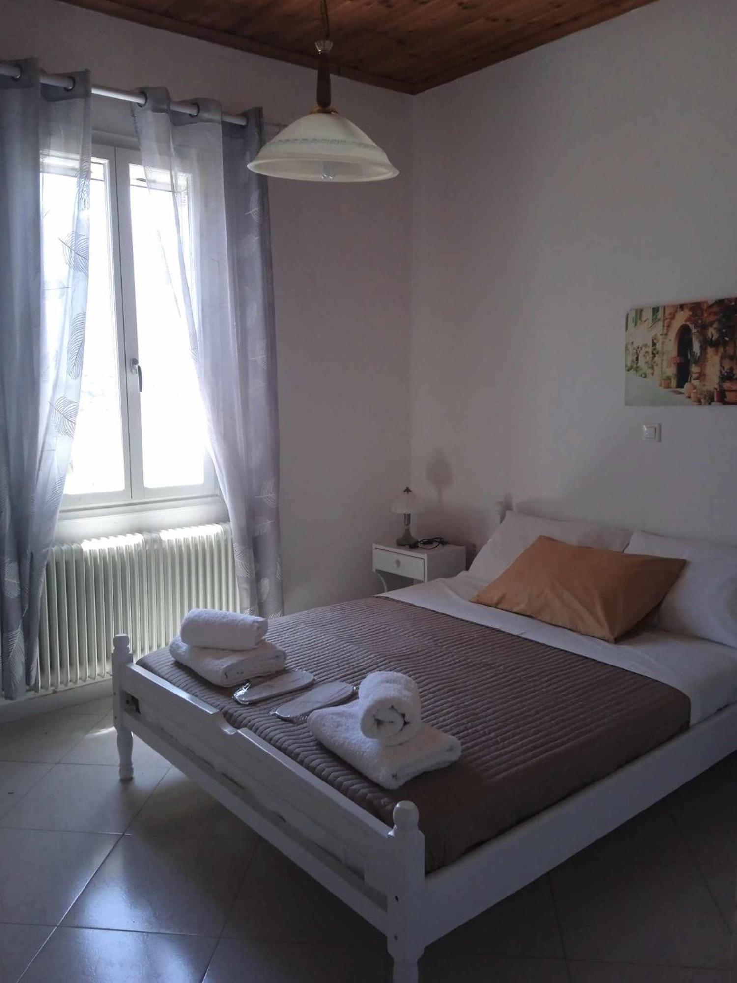 Andros Lighthouse Apartments Mesaria  Bagian luar foto